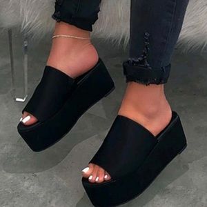 Black platforms